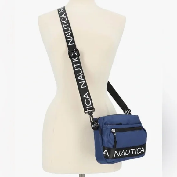 Náutica Nylon Bean Crossbody / Belt Bags with adjustable shoulder straps . New - Picture 3 of 14